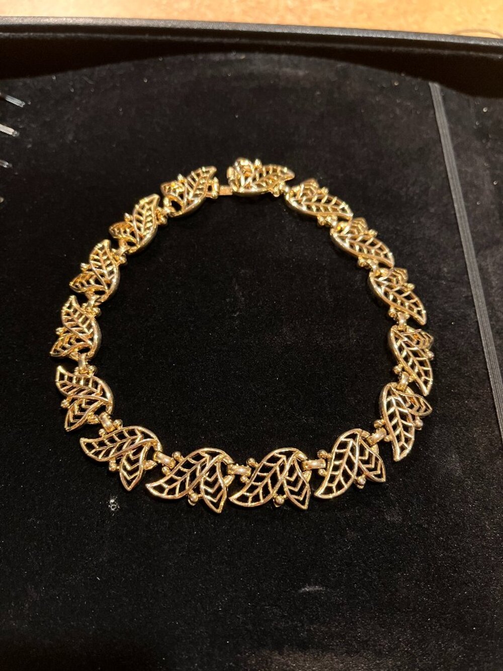 Vintage Trifari Gold Tone Leaf Necklace | Openwork Filigree | Signed Pat Pend
